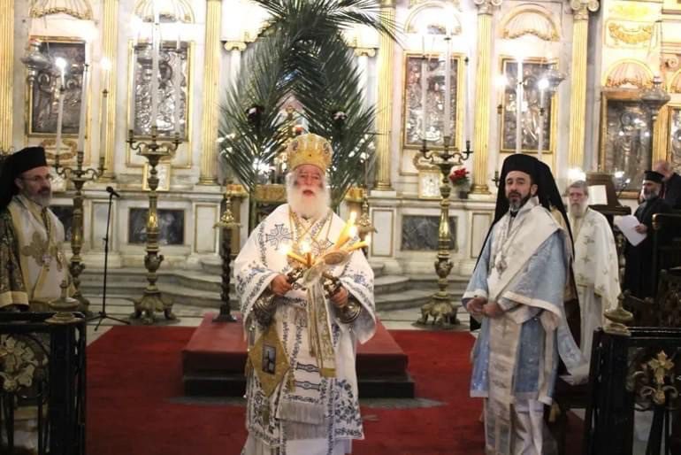 البابا ثيودروس يحتفل بعيد الظهور الإلهي في الإسكندرية