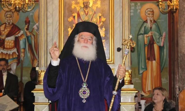 قداسة البابا ثيودروس يحتفل بعيد القديس أنطونيوس في الإسكندرية