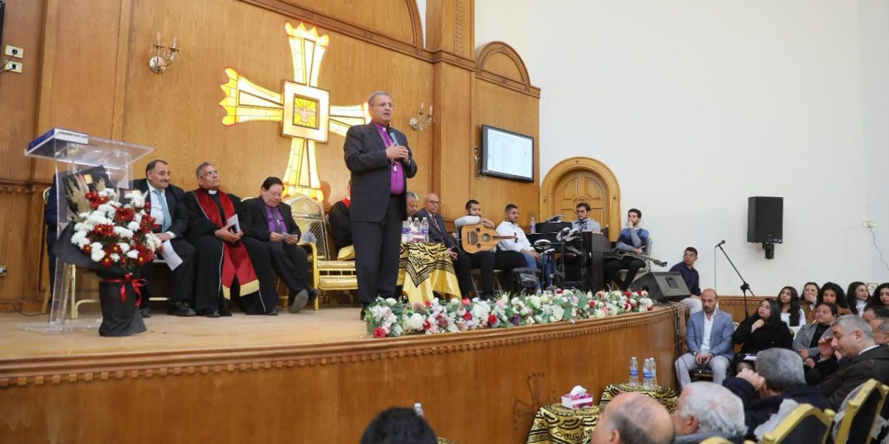 رئيس الإنجيلية في زيارة رعوية بالمنيا