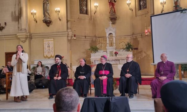 إحتفال جماعة  طريق جديد