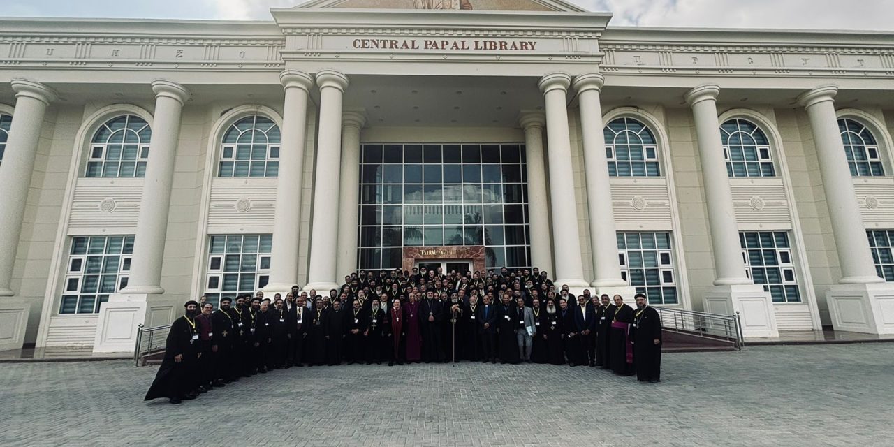 مؤتمر “رعاة حسب قلبي” يواصل أعماله بمشاركة 130 من الكهنة والقساوسة في مركز لوجوس