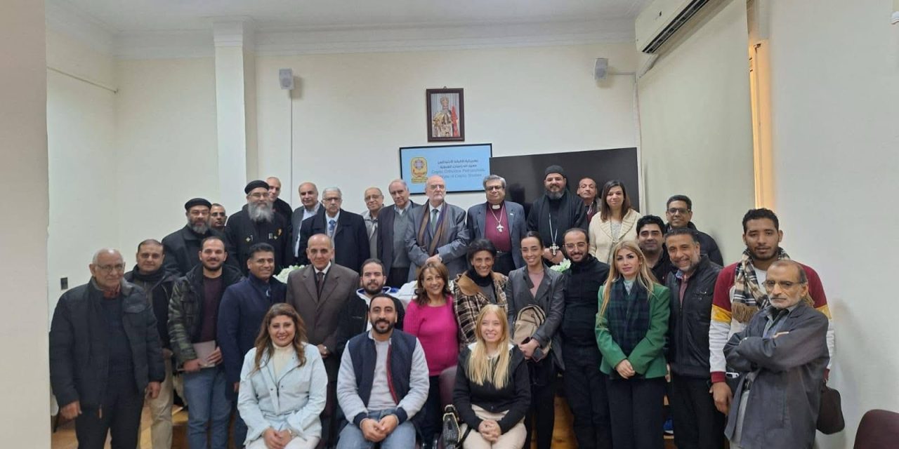 في محاضرة عن “الكنيسة والبحث العلمي”.. معهد الدراسات القبطية يكرّم أمين عام مجلس كنائس الشرق الأوسط لدوره في دعم البحث العلمي والعمل المسكوني