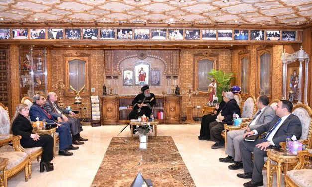 قداسة البابا تواضروس يستقبل الأمين العام لمجلس كنائس الشرق الأوسط